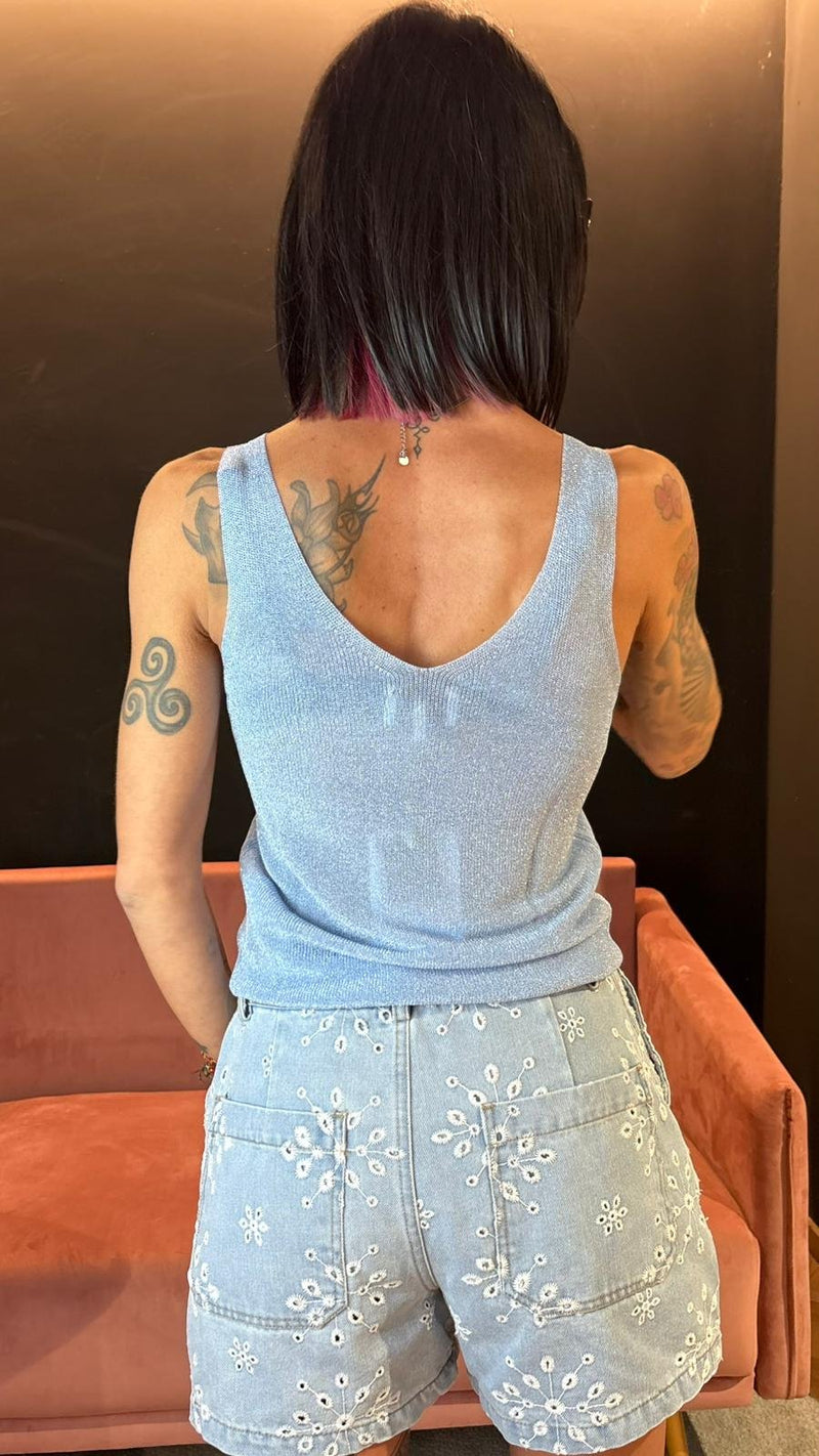 Top Azzurro Cielo con Lurex Argento – Scollo a V