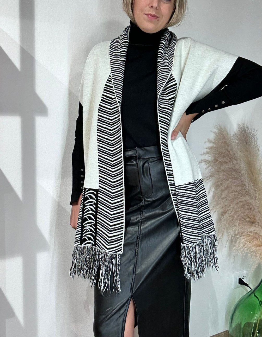 Cardigan smanicato
