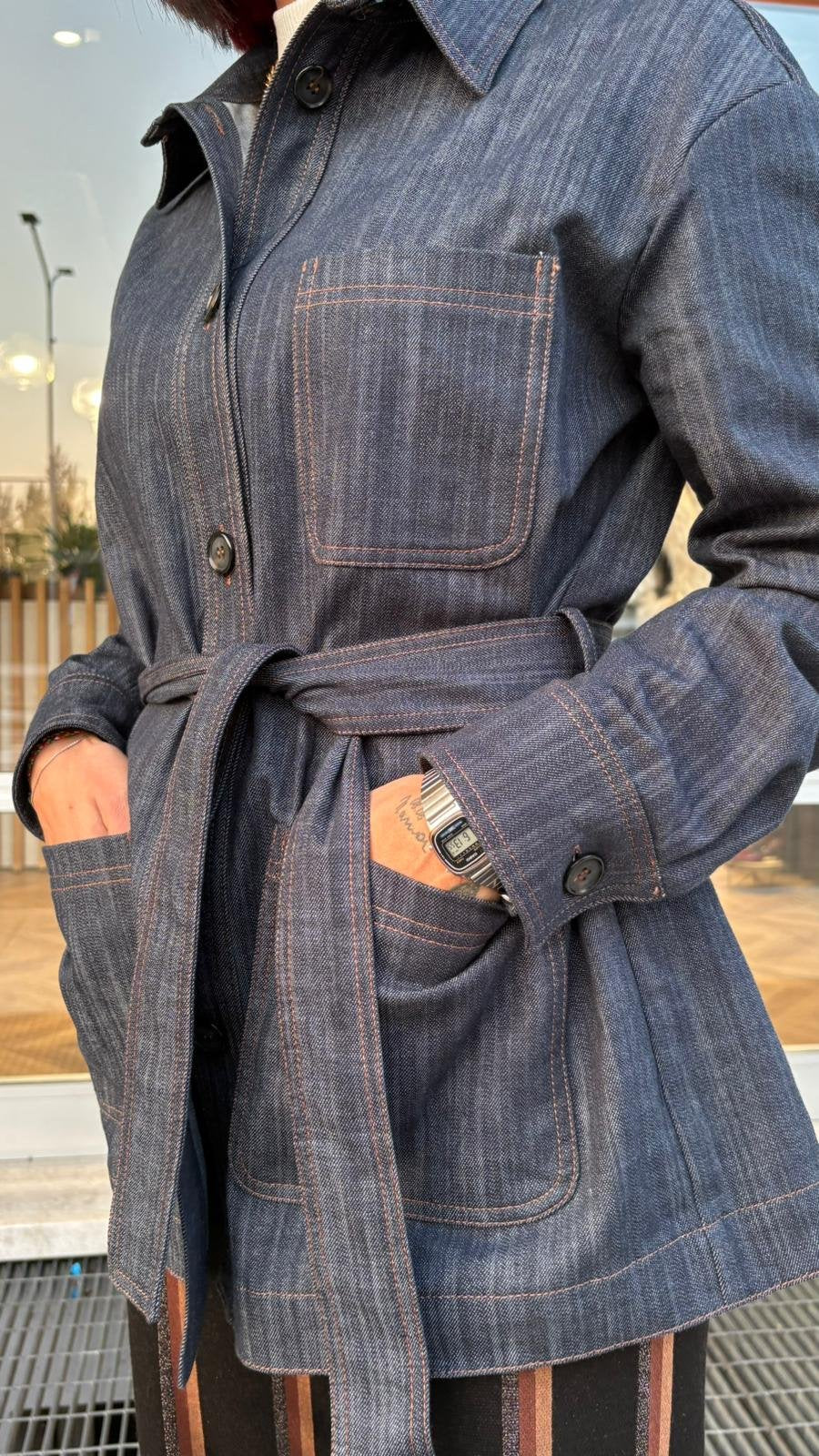 Camicia in denim con cintura