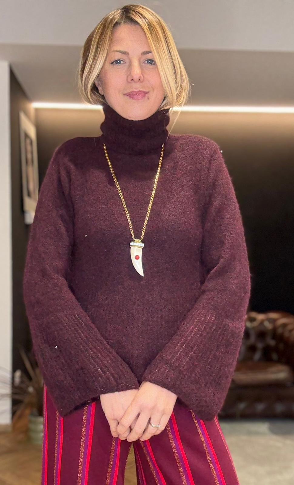 Maglione in Baby Alpaca – Collo Alto, Manica Ampia