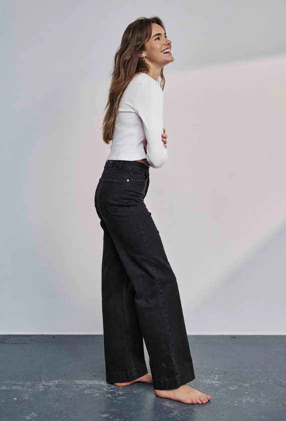 Nuparis Jeans Lunghi Neri (Numph)
