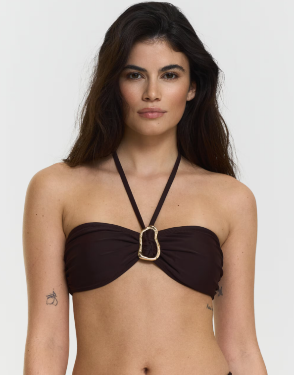 Top bikini fascia marrone con dettaglio gioiello