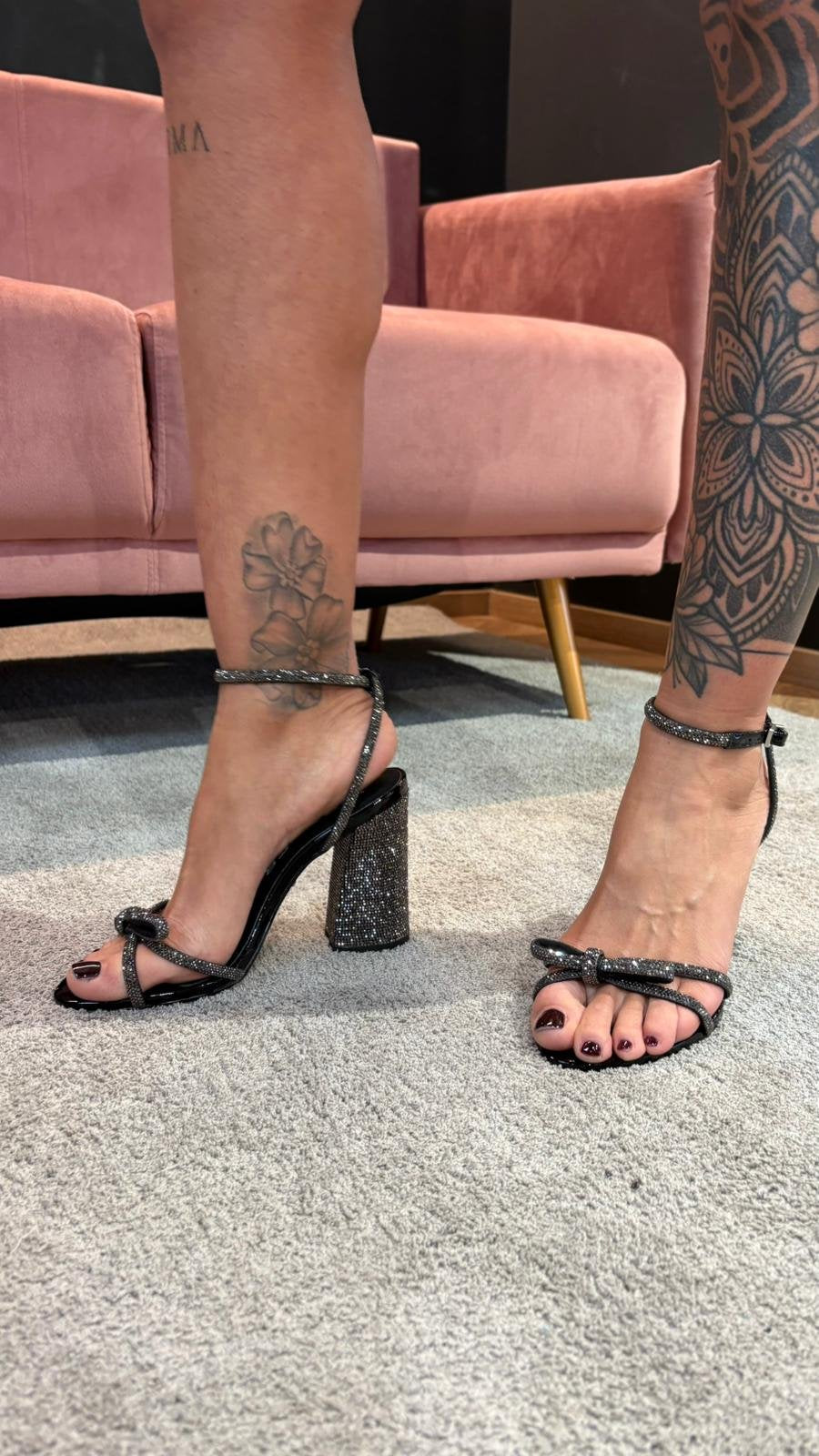 Sandalo Gioiello Nero Donna con Strass e Tacco Largo