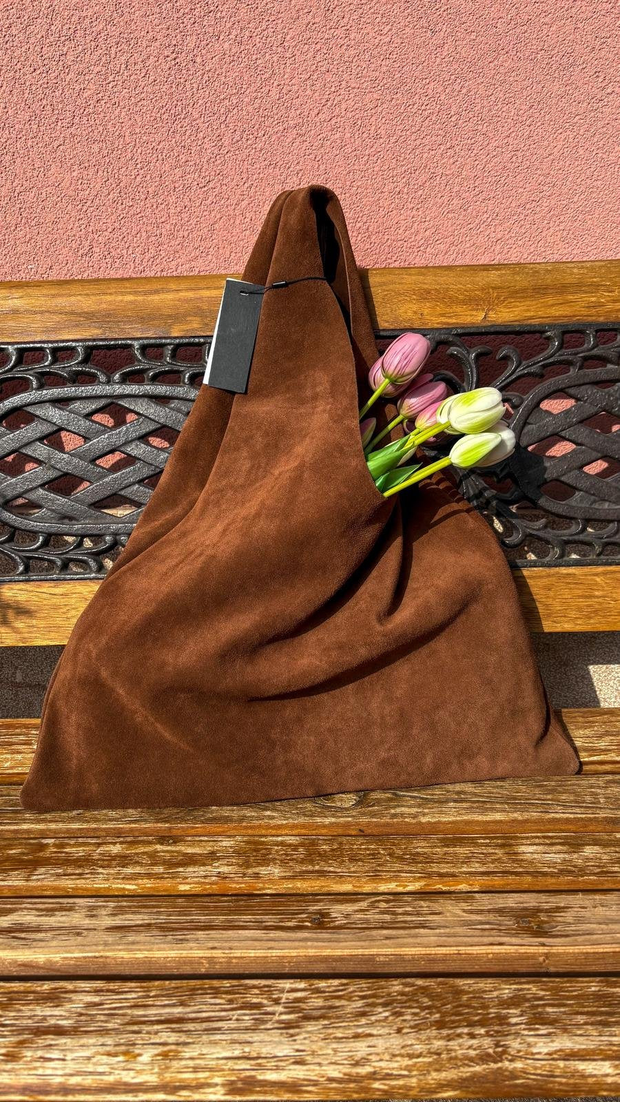 Borsa Hobo Morbida in Suede Chocolate con Pochette